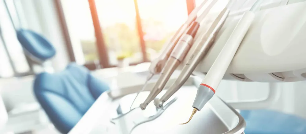 Maintenance équipement médical et dentaire à Saint-Louis